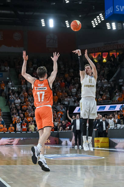 现阶段的英 现阶段的英